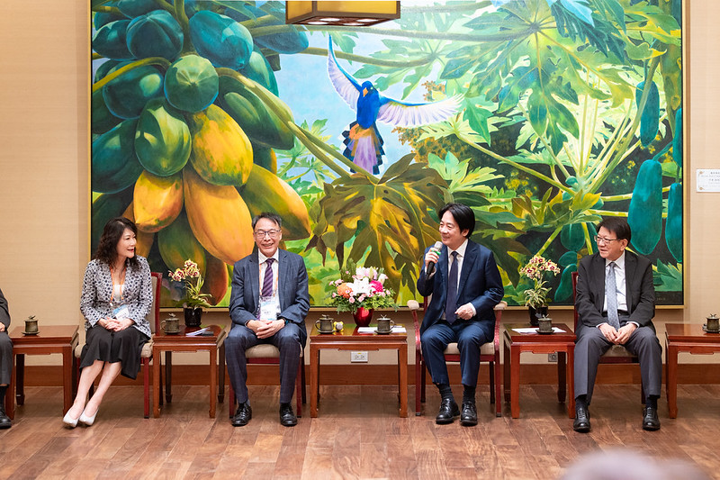 總統接見世總訪問團　盼攜手臺商打造更具韌性與競爭力的臺灣