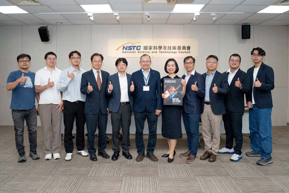 臺灣團隊首創「臨場顯微半導體檢測技術」　直接揭示次世代電晶體微縮關鍵